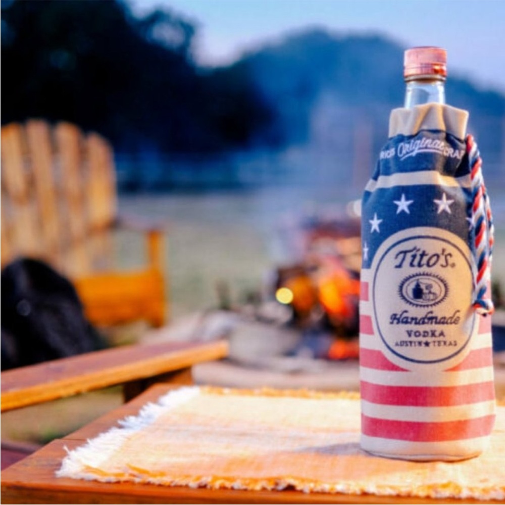 5/$25 Tito's Collectible American Flag Drawstring Burlap Bag- Red White & Blue